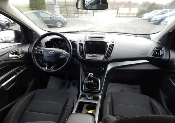 Ford Kuga cena 54900 przebieg: 242000, rok produkcji 2018 z Głuszyca małe 121